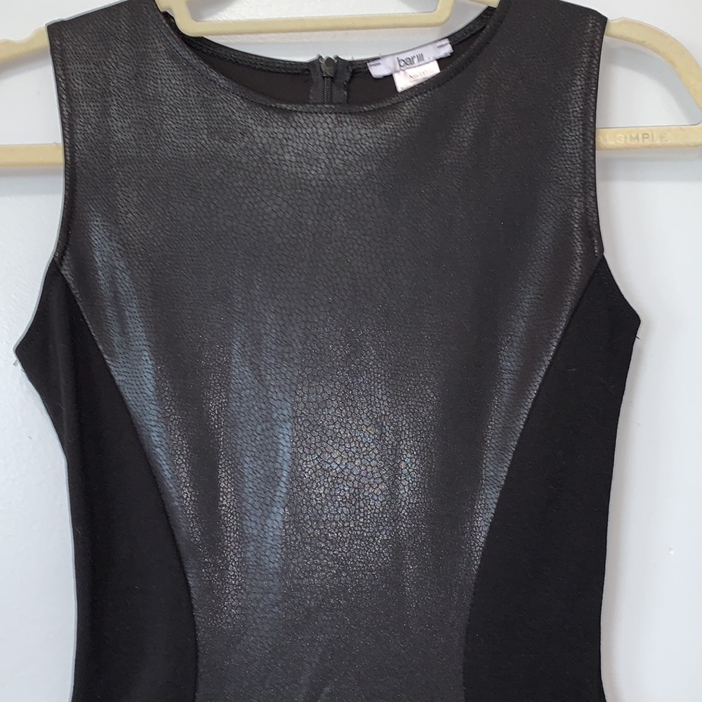 🔥BAR lll faux leather embossed snake print detail dress - Picture 5 of 9